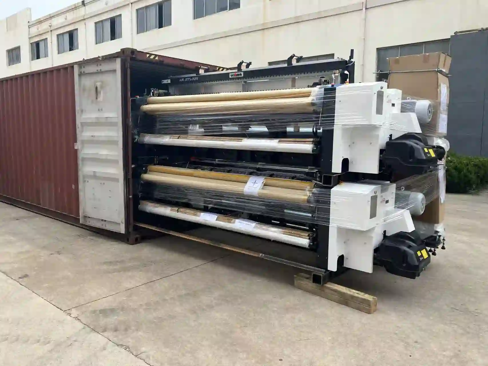 JS9200 Factory Photo 1